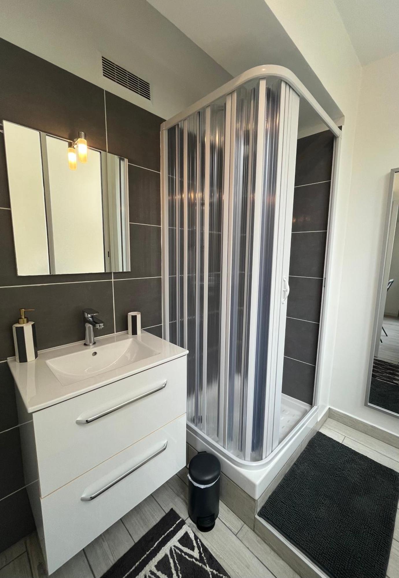 Cozy En Centre-ville Appartement